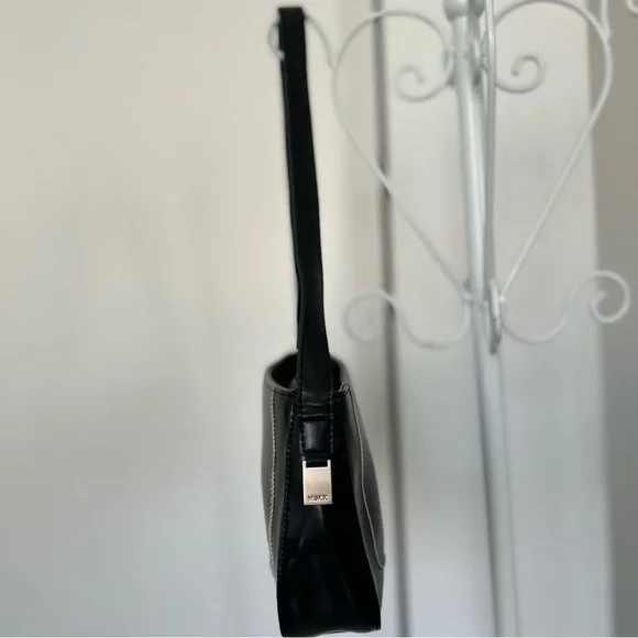 Mexx black Leather Shoulder Bag - Picture 3 of 15